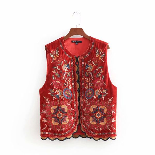 veste vintage femme rouge élégante