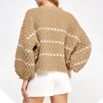 Pull beige oversized look rétro