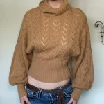Pull vintage beige café torsadé manches ballon