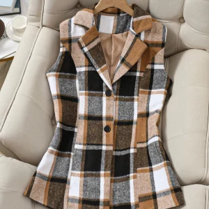 Veste Sans Manches à Carreaux Vintage Femme Camel et Noir Années 70 Look Preppy Chic