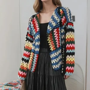 Veste Vintage Femme Années 70 en Maille Crochet Ouverte Multicolore Ajourée Style Patchwork