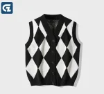 pull chic et vintage col V